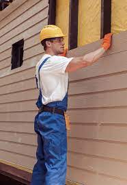 Best Insulated Siding Installation  in Streamwood, IL